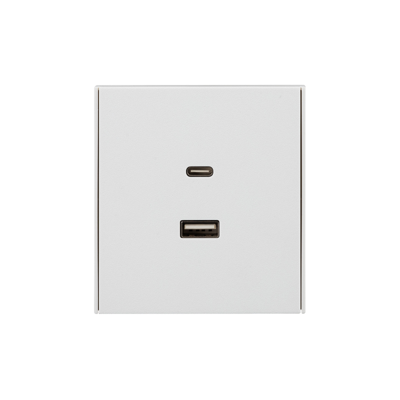 KRANZ STRONG Розетка  USB-A+Type-C 3А с функцией быстрой зарядки жемчуг , с 1-пост. рамкой