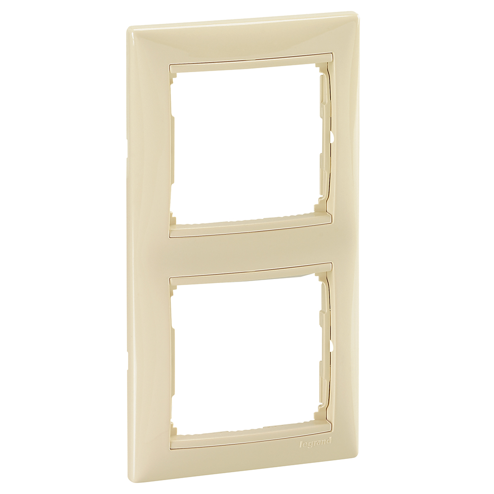 Legrand Valena Classic Слоновая кость Рамка 2-ая вертикальная