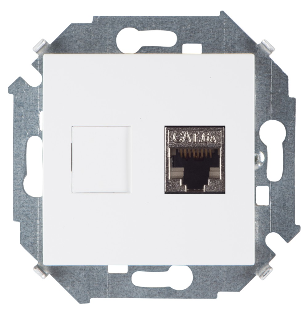 Simon 15 Белая Розетка компьютерная RJ45 кат.6A (АМР, FTP)
