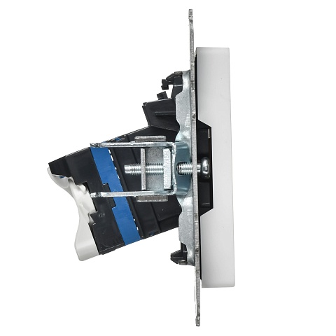 IEK BRITE Роз. комп. RJ45 кат.5E РК10-БрАБ а/б