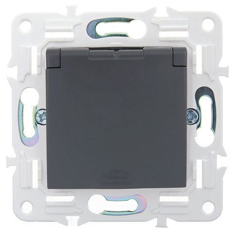 IEK SKANDY Титан Розетка с/з с защитными шторками и крышкой 16А IP44 SK-R11T
