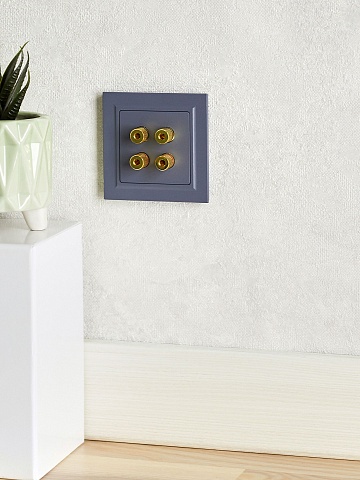 IEK BRITE Аудиорозетка 4-мест. РА10-БрМ мар.