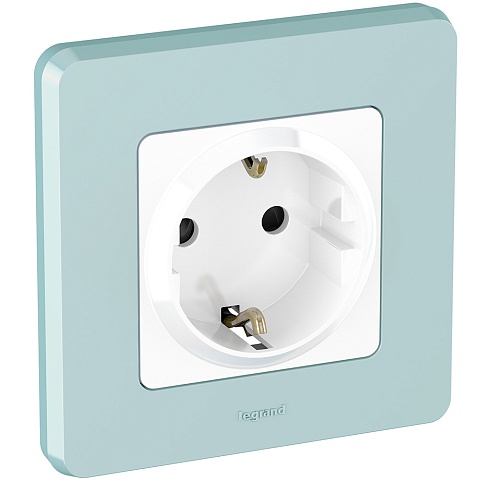 Legrand INSPIRIA Белый Розетка 2К+З со шторками - немецкий стандарт - 16 А - 250 В