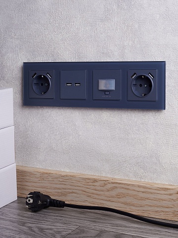 IEK BRITE Роз. с з/к/ш 16А с USB A+A 2,1А РЮш10-1-БрМ мар.
