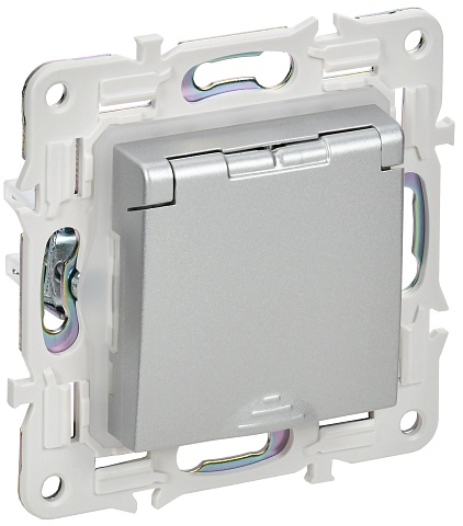 IEK SKANDY Серебряный Розетка с/з с защитными шторками и крышкой 16А IP44 SK-R11S