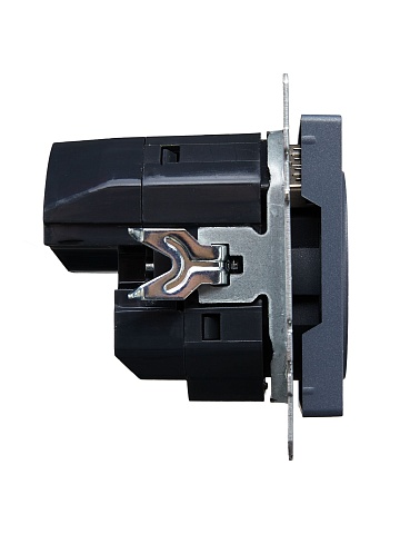 IEK BRITE Роз. с з/к/ш 16А с USB A+A 2,1А РЮш10-1-БрМ мар.