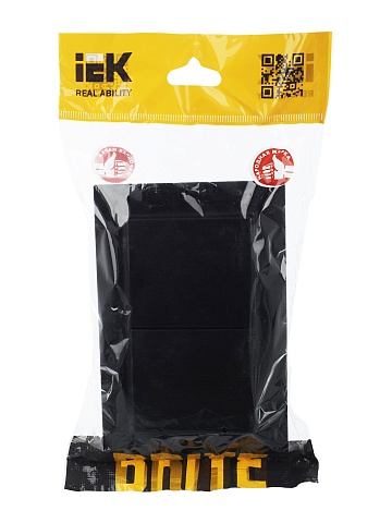 IEK BRITE Розетка 2-местная с заземлением с защитными шторками и крышкой 16А в сборе IP44 РСбш12-3-44-БрЧ черный