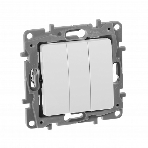 Legrand Etika Белый Выключатель 3-клавишный, 10А, Автоматические клеммы