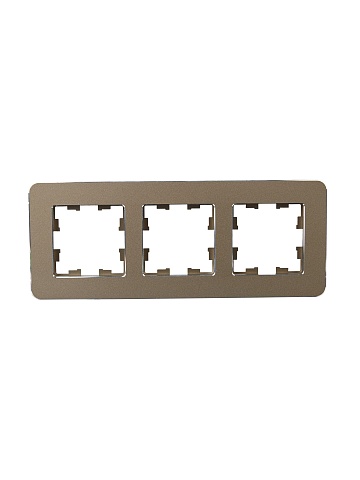 IEK BRITE DECOR Латунь металл. скругл.угол Рамка 3-м РУ-3-1-Бр RE