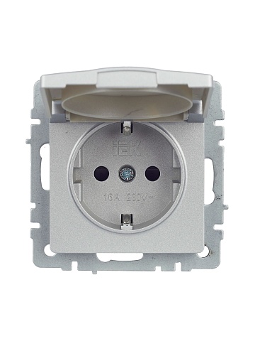 IEK BRITE Розетка 1-местная с заземлением с защитными шторками и крышкой 16А IP44 РСбш10-3-44-БрА алюминий