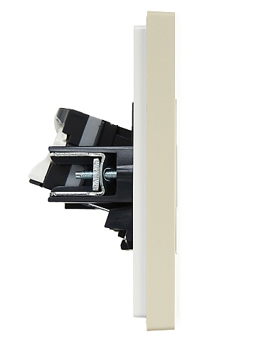 IEK FORTE&PIANO Ваниль Розетка комп. 2-ая RJ45 кат.5E FP433