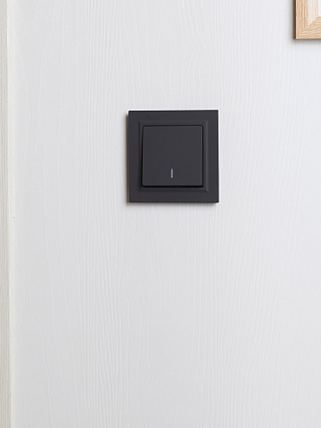 IEK BRITE Рамка 1-местная IP44 РУ-1-БрГ-44 графит