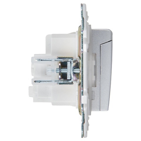 IEK SKANDY Серебряный Розетка с/з с защитными шторками и крышкой 16А IP44 SK-R11S