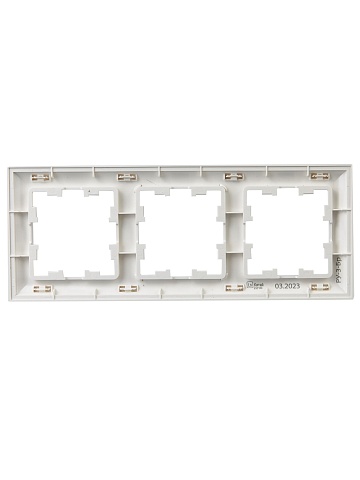 IEK BRITE DECOR Белый 3D-форма Рамка 3-м РУ-3-Бр