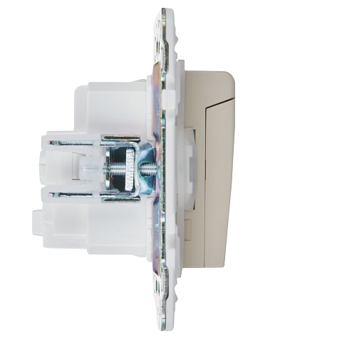 IEK SKANDY Бежевый Розетка с/з с защитными шторками и крышкой 16А IP44 SK-R11B