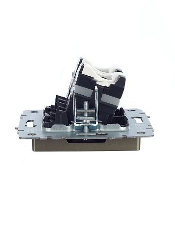 IEK BRITE Розетка компьютерная двойная RJ45 кат.5E РК10-2-БрШ шампань