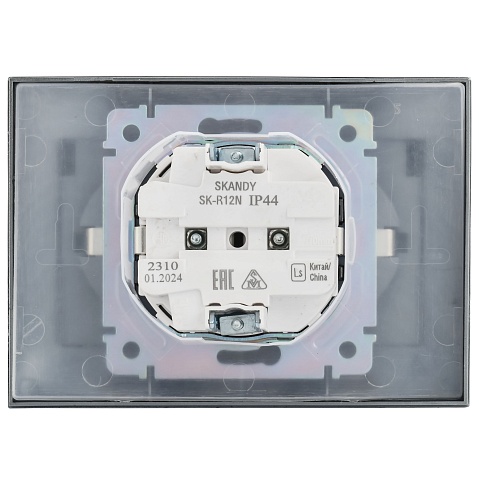 IEK SKANDY Никель Розетка 2-ая с/з с крышкой 16А в сборе IP44 SK-R12N