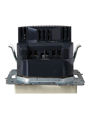 IEK BRITE Роз. с з/к/ш 16А с USB A+C 18Вт РЮш11-1-БрКр беж.