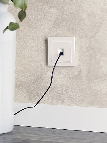 IEK BRITE Розетка компьютерная RJ45 кат.5E РК10-БрЖ жемчуг