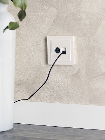 IEK BRITE Розетка двойная TV+RJ45 кат.5E РТВ/РК12-БрЖ жемчуг