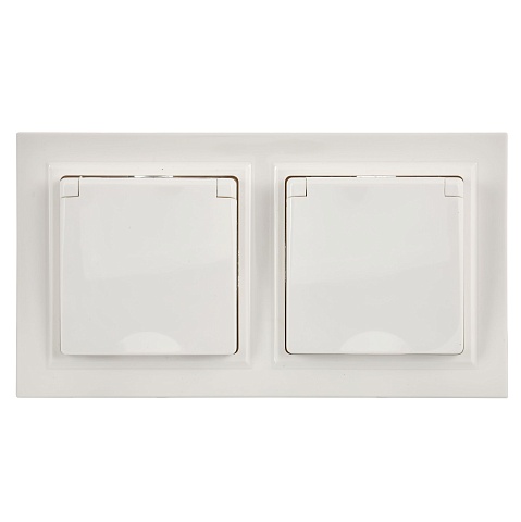 IEK BRITE Белый Розетка с кр. 16А IP44 РСбш10-3-44-БрБ в сборе 2шт