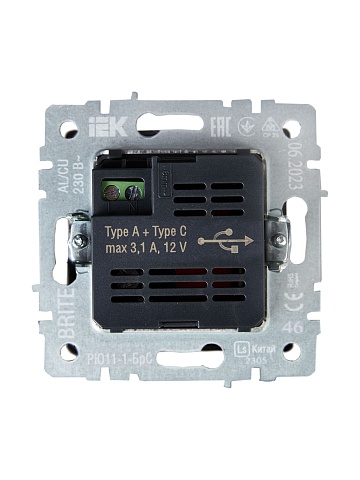 IEK BRITE Роз. USB A+C 18Вт РЮ11-1-БрС сталь