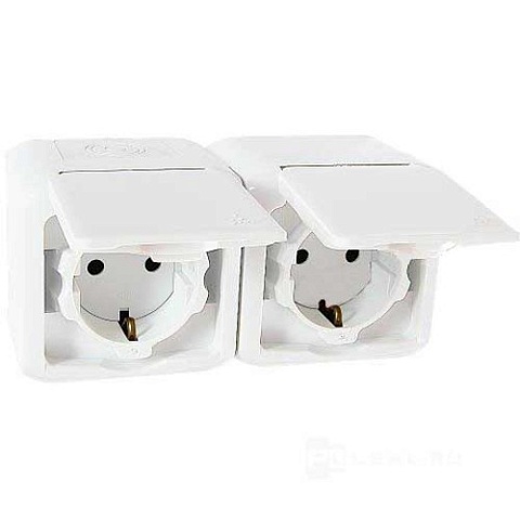 Legrand Quteo Белый Розетка 2-я с/з с шт IP44