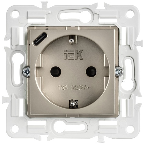 IEK SKANDY Шампань Розетка с/з с защитными шторками 16А с USB C 18Вт SK-R17Sh