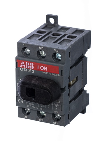 ABB OT40F3 Выключатель-разъединитель 3Р 40А с ручкой управления