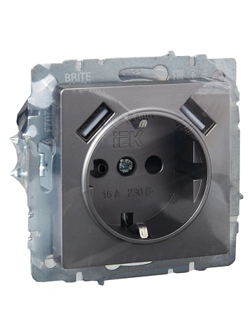 IEK BRITE Роз. с з/к/ш 16А с USB A+A 3,1А РЮш10-2-БрС сталь