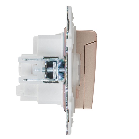IEK SKANDY Песочный Розетка с/з с защитными шторками и крышкой 16А IP44 SK-R11Sa
